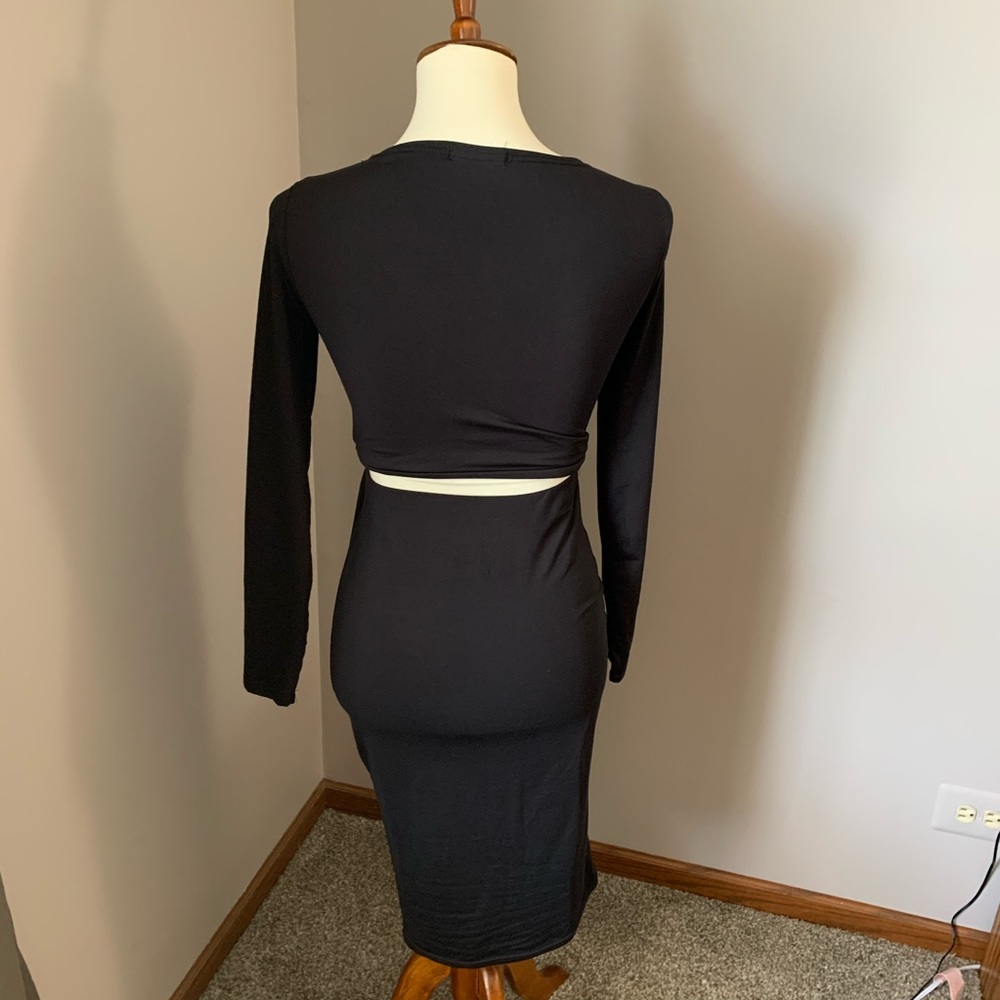 ✨BLACK 2 PIECE DRESS✨ - Picture 3 of 7